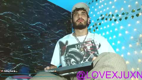 lovexjuxn77 online show from May 5, 1:23 am