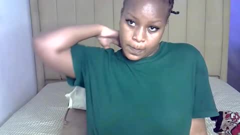 loveydivah online show from October 15, 8:48 am