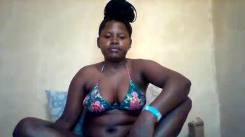 loviett online show from May 4, 1:12 am