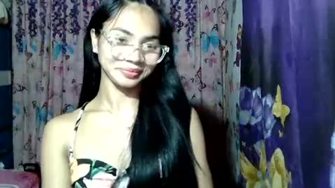 loving_rhean online show from August 7, 12:47 pm