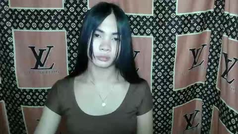 loving_rhean online show from November 21, 12:25 pm