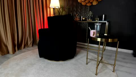 Nora online show from April 16, 3:17 am