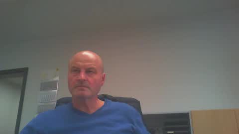 lovmann online show from February 23, 2:46 pm