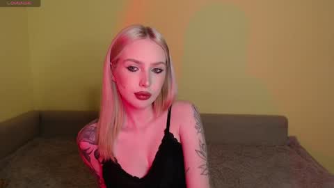 Viola online show from April 15, 5:05 pm