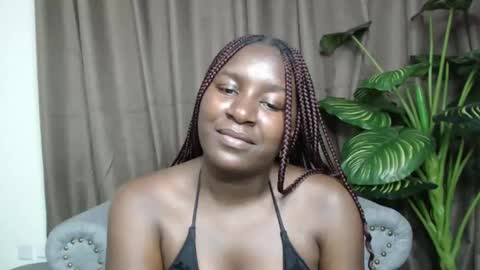Snapshot of loyalcutie chatting on January 20, 4:32 am loyalcutie online show from January 20, 4:32 am