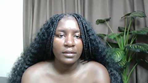 Snapshot of loyalcutie chatting on March 4, 5:21 am loyalcutie online show from March 4, 5:21 am
