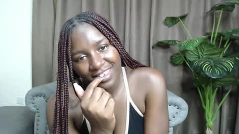 Snapshot of loyalcutie chatting on January 17, 4:39 am loyalcutie online show from January 17, 4:39 am