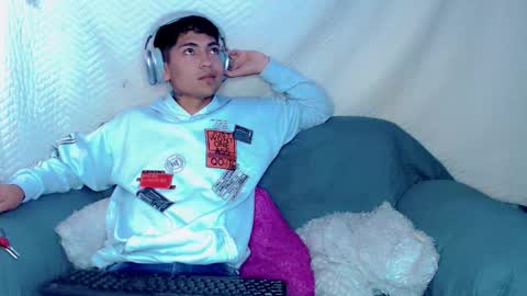 lpysami online show from November 5, 5:42 am