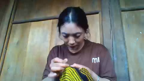 Snapshot of lsmbaby chatting on October 8, 9:04 am lsmbaby online show from October 8, 9:04 am