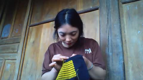 Snapshot of lsmbaby chatting on October 9, 9:59 am lsmbaby online show from October 9, 9:59 am