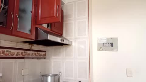 luanapowerful online show from February 10, 6:45 pm