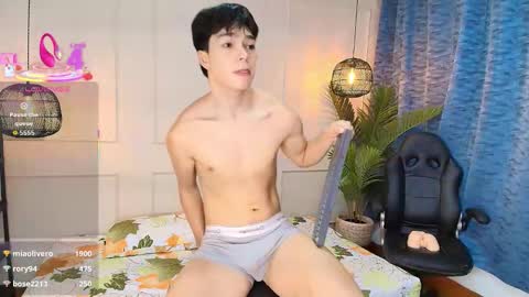 Snapshot of luandy_ chatting on October 20, 7:30 pm lUAN online show from October 20, 7:30 pm