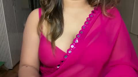 Snapshot of lubna_07 chatting on December 23, 5:22 pm slow poison online show from December 23, 5:22 pm