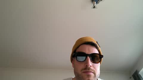 lucaaas301 online show from February 14, 2:31 pm