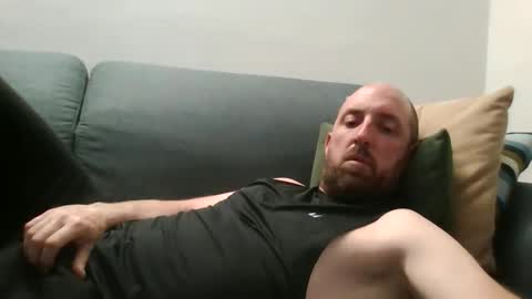 Luca online show from April 9, 6:24 pm