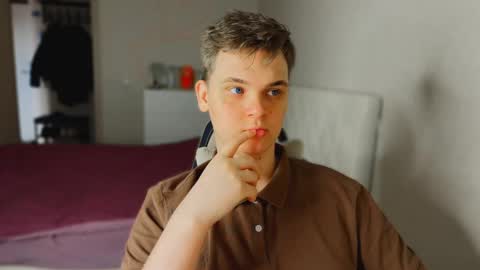 Lucas Gill online show from February 25, 8:40 am