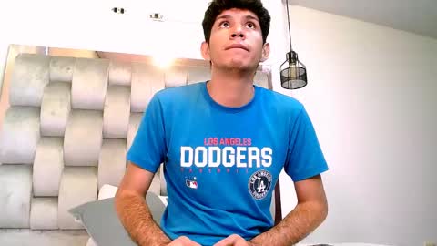 lucas_dream online show from June 3, 11:57 am