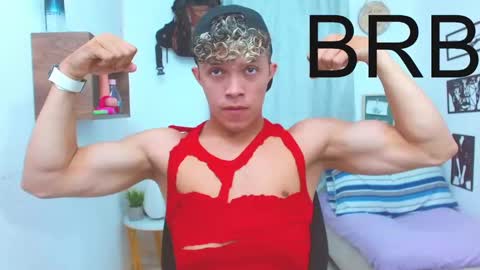 Lucas Luxx online show from October 17, 4:55 pm