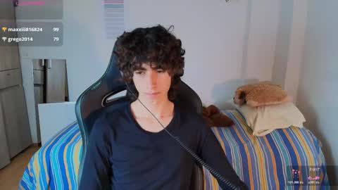 lucas_xo online show from February 20, 6:26 am