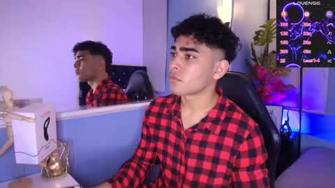 Snapshot of lucascarterr chatting on September 11, 5:31 am lucascarterr online show from September 11, 5:31 am