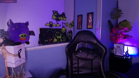 Snapshot of lucascarterr chatting on October 2, 5:06 am lucascarterr online show from October 2, 5:06 am