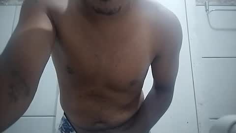 lucasjdss390 online show from March 4, 4:31 am