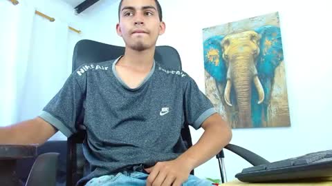 Lucas online show from April 27, 8:50 pm