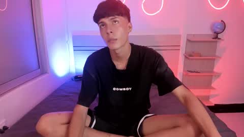 Luccas Ferreira online show from November 6, 7:28 pm