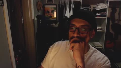 Luchi Luchano online show from November 20, 7:29 am