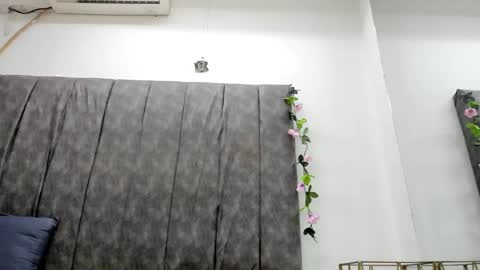 Snapshot of lucia78shy chatting on October 5, 3:48 am lucia78shy online show from October 5, 3:48 am