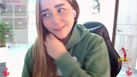 lucia star  online show from December 2, 11:58 pm