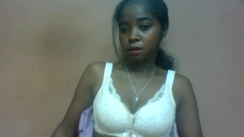 luciah148539 online show from July 22, 11:23 am