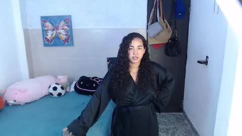 luciana online show from March 28, 5:42 am