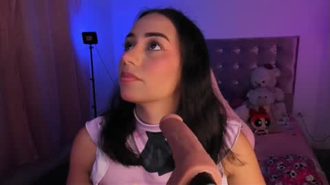    online show from January 9, 8:09 am