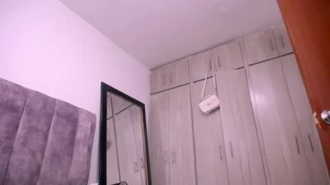 lucianahardmand online show from September 23, 10:27 pm