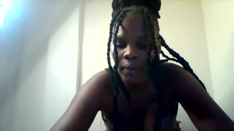 luciaresa online show from July 8, 12:19 pm