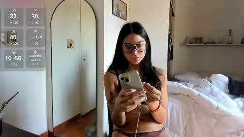 luciaxluna online show from January 12, 1:51 pm