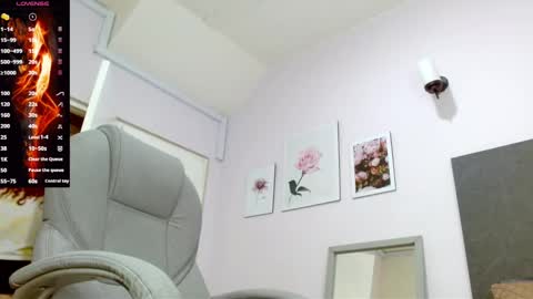 Lucie   online show from January 21, 12:36 am