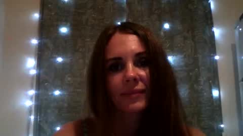 Snapshot of luciemack chatting on September 9, 6:08 pm LucieMack online show from September 9, 6:08 pm