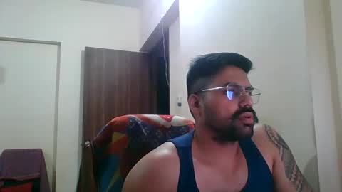 Snapshot of luciferdustin chatting on December 3, 8:33 pm luciferdustin online show from December 3, 8:33 pm