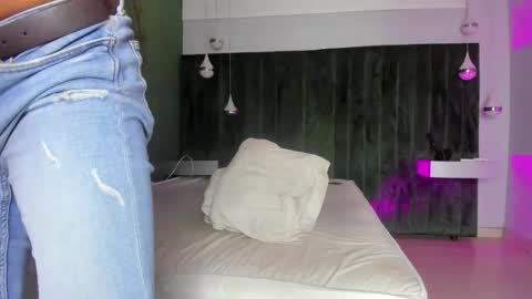 Leo online show from November 6, 11:46 am