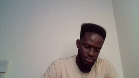 Snapshot of luckycharly chatting on February 14, 9:03 am MASTER  DOM online show from February 14, 9:03 am
