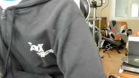 Lucky online show from April 12, 5:06 pm