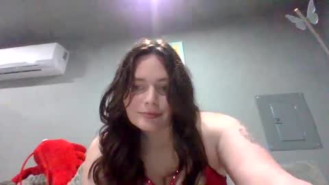 Snapshot of luckygirl96 chatting on October 12, 12:25 am luckygirl96 online show from October 12, 12:25 am