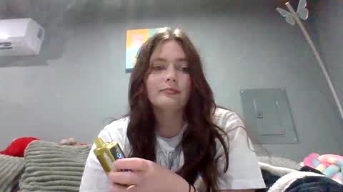 Snapshot of luckygirl96 chatting on September 21, 4:33 pm luckygirl96 online show from September 21, 4:33 pm