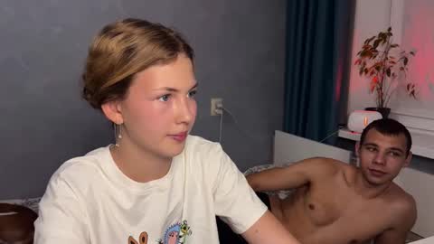 hello im Kristy and Nick  PVT OPEN online show from October 28, 2:40 pm