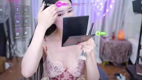 Lucy online show from February 26, 1:53 am