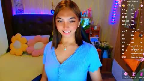 Snapshot of lucy_gray29 chatting on September 22, 9:46 am Lucy online show from September 22, 9:46 am