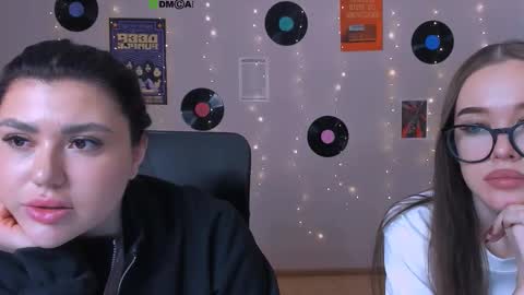 lucy_halo online show from March 10, 2:10 pm