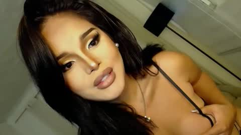 Snapshot of lucy_heartfiliaxxx chatting on September 14, 11:28 pm MONA online show from September 14, 11:28 pm